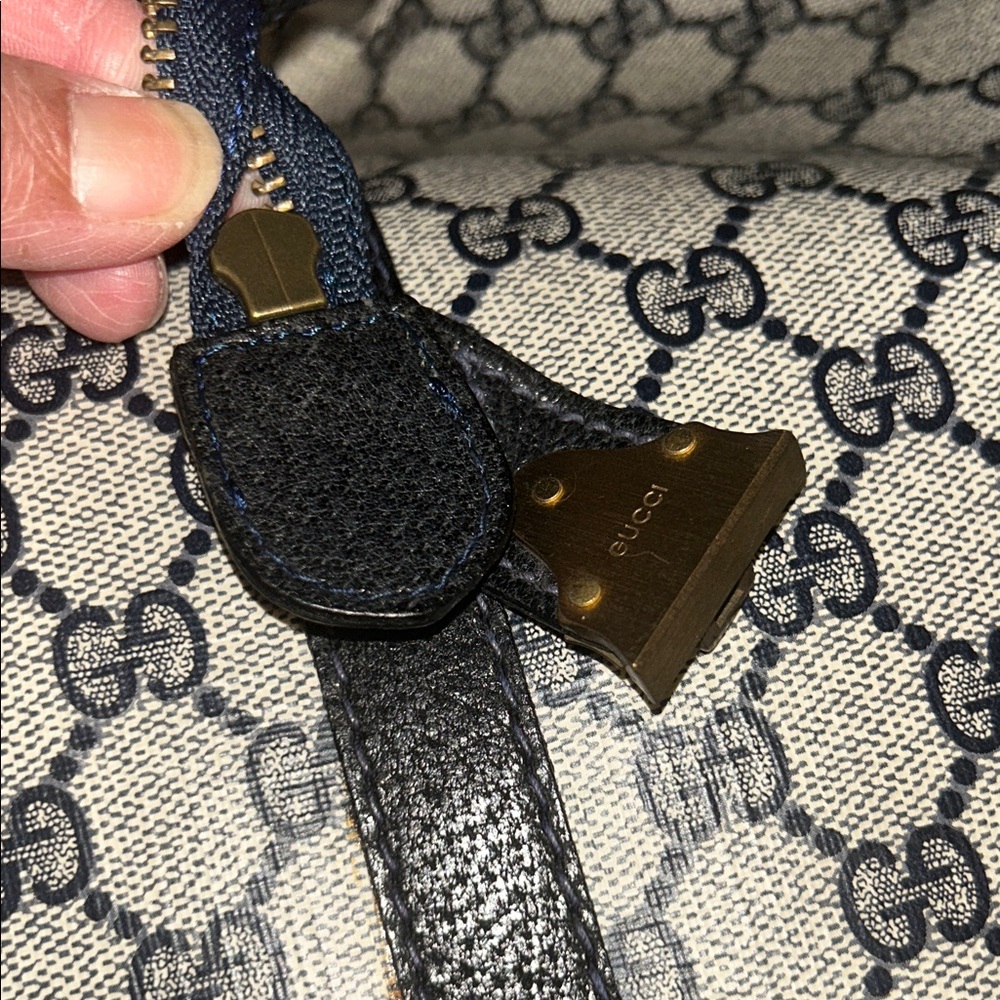 Easter Sale -Hot Price!! Gucci Blue Monogram Duffle Travel Bag - Picture 7 of 9